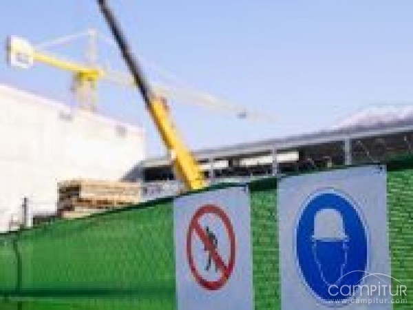 Son ya más de 5.000 los empleos creados en Extremadura por el Fondo Estatal de Inversión Local 