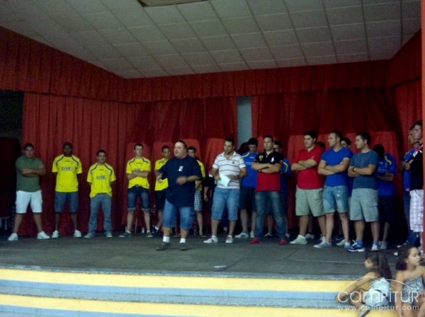 Presentado el Equipo de Fútbol de Villanueva del Rey 