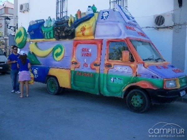 El “Furgón de reciclaje” visitaba Peñarroya-Pueblonuevo 