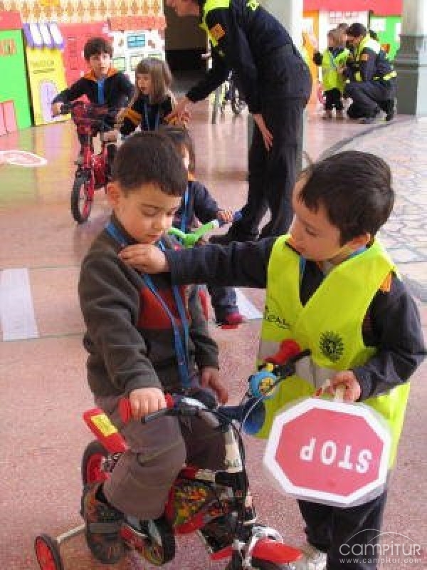I Jornada de Educación Vial Infantil en Constantina 