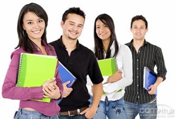 Oferta de empleo y formación para jóvenes en Cazalla de la Sierra 