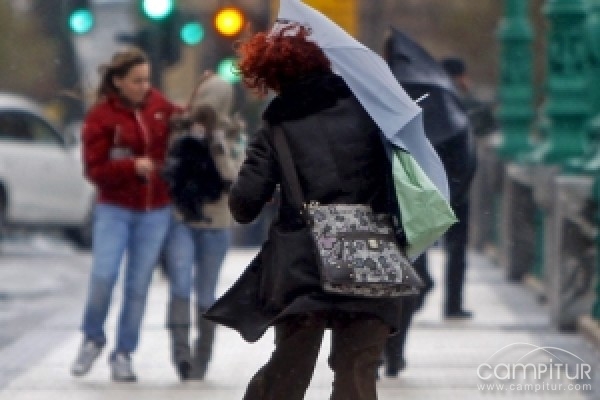 Alerta amarilla por lluvias y vientos fuertes en Extremadura