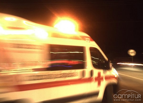 Accidente de tráfico en el cruce de Granja de Torrehermosa a Campillo de Llerena 
