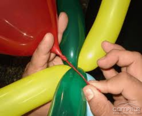 Gran afluencia de público infantil en la Fiesta de los Hinchables en Fuente Obejuna 