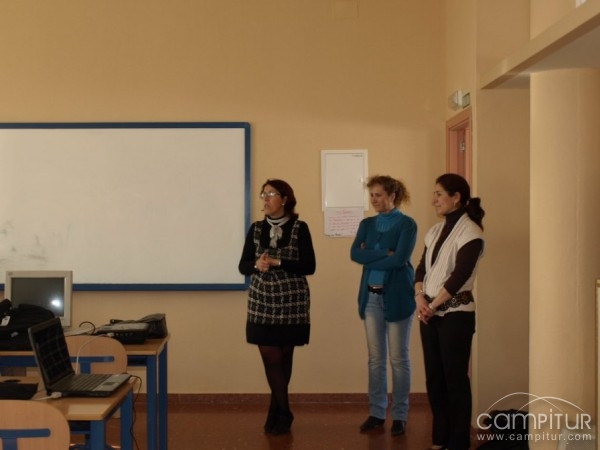 15 alumnos se benefician de un Curso de Informática de Usuario en Constantina 