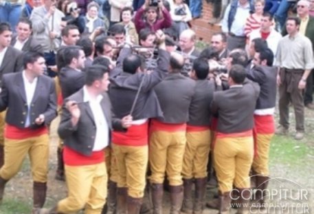 Obejo danzó con sus espadas 