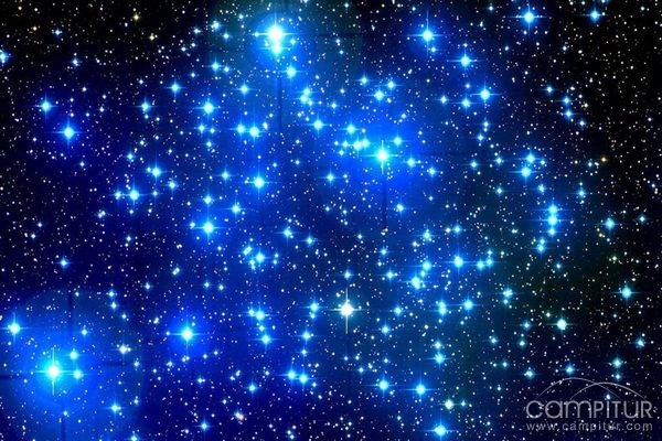 Exposición en Berlanga “Bajo un Manto de Estrellas” 