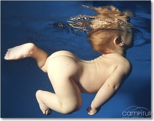 Cursos de Natación 2012 en Cazalla de la Sierra 