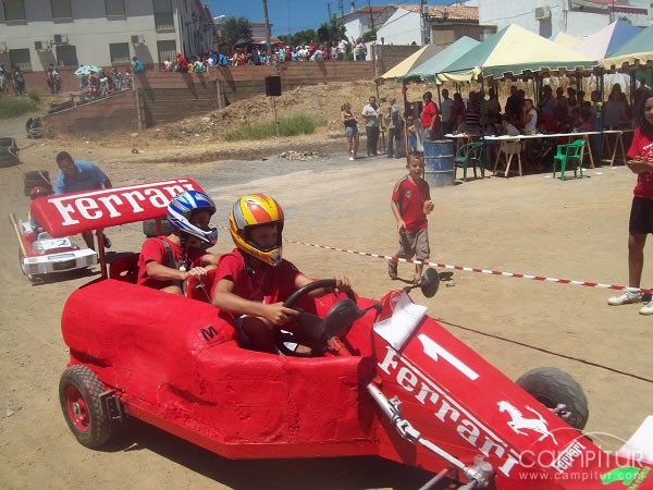 Villaviciosa de Córdoba acoge la I Carrera de Autos Locos 