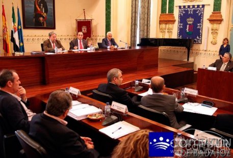 La Diputación de Badajoz pone a disposición de los municipios 5 millones de euros para aliviar sus arcas 