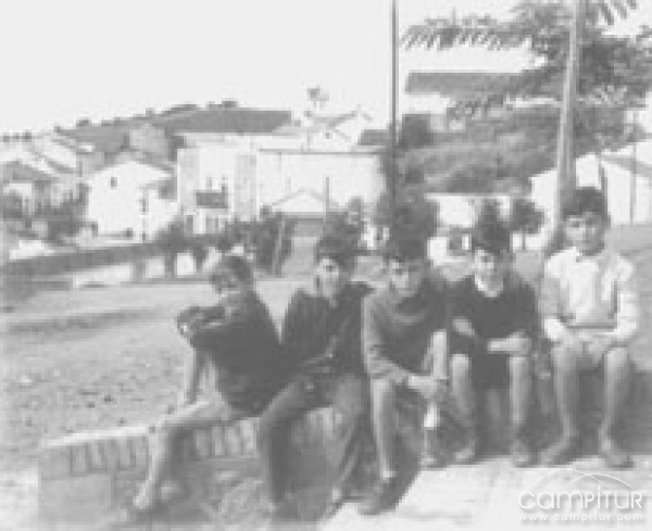 El Ayuntamiento de Villaharta expondrá fotografías antiguas con la colaboración de los vecinos 