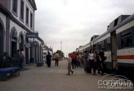 La Diputación sevillana defiende la supervivencia de la línea ferroviaria Sevilla-Llerena