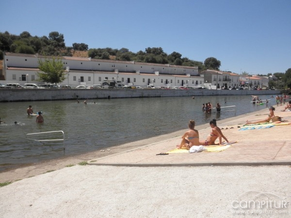 Báñate en la Playa Artificial de San Nicolás del Puerto 