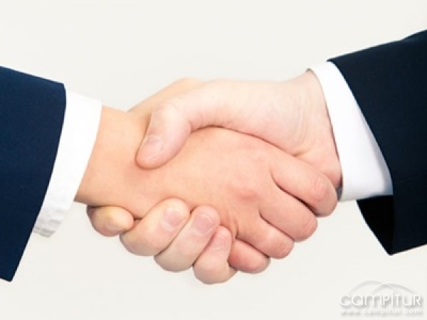 Firmado Convenio de Colaboración con la Consejería de Educación 
