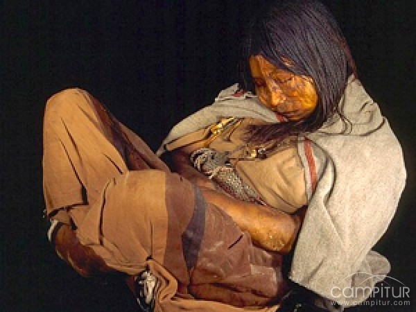 Las momias de tres niños incas revelan que fueron tratados con coca y alcohol  