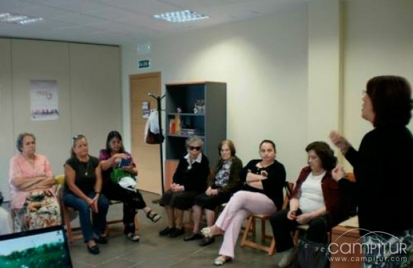 El Centro de la Mujer de Constantina organiza numerosa actividades 