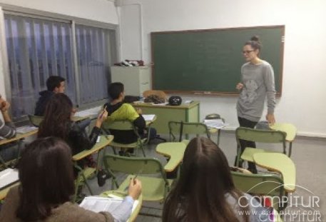 Unos 80 alumnos matriculados en la Escuela Municipal de Idiomas de Belmez 