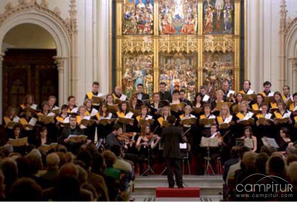 La Coral Pontificia de Comillas en Llerena 