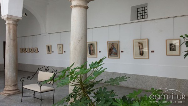 Las pinturas de José Amador en el Patio del Ayuntamiento de Llerena 