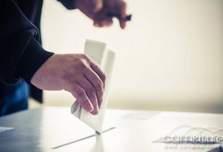Varios distritos de Azuaga tendrán que votar en distintos colegios electorales  