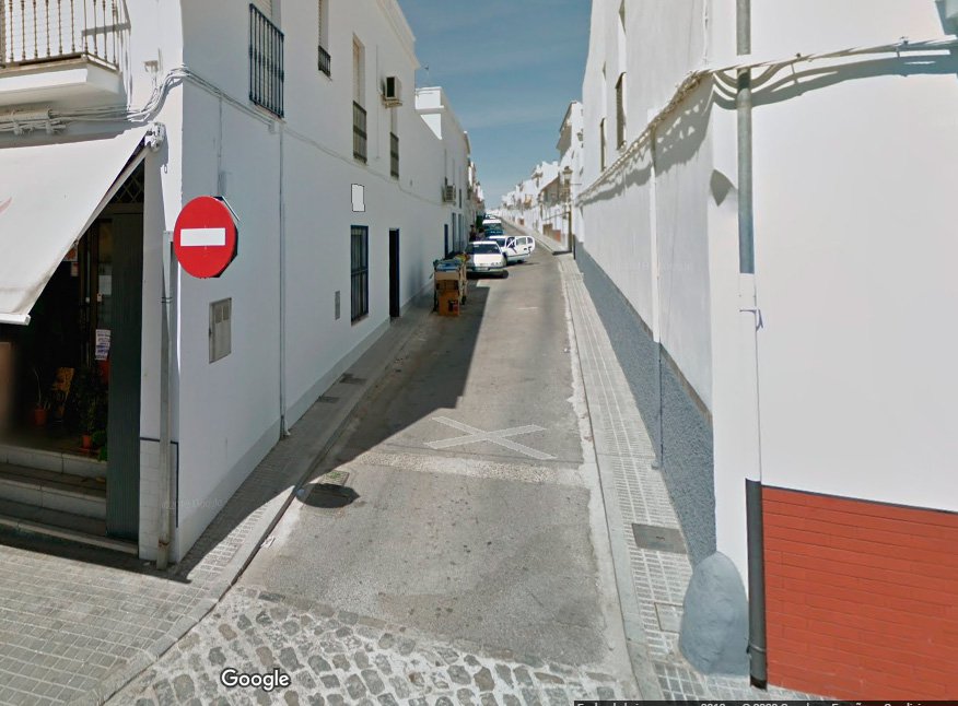 Accidente urbano en Azuaga 