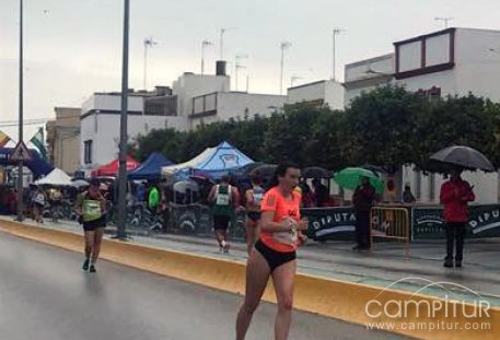 Ana Pulgarín primera en meta en el II Gran Premio de Marcha Ciudad de Arahal 