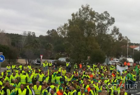 El campo extremeño protestó 