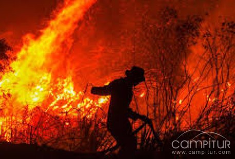 Extremadura, preparada para la época de alto riesgo de incendio 