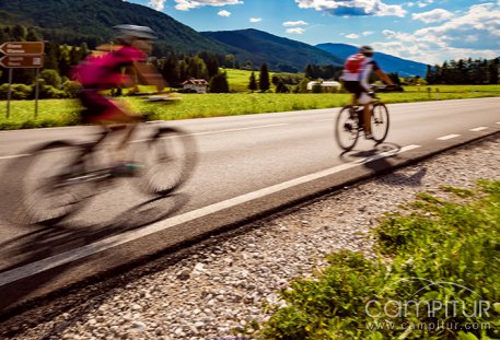 Dos ciclistas arrollados en el término municipal de Llera 