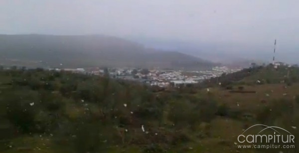 Primeras nieves del año en la Sierra Norte 