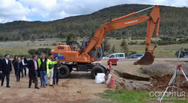  Comienzan las obras de mejora de la carretera EX-111 entre Zalamea de la Serena y Azuaga