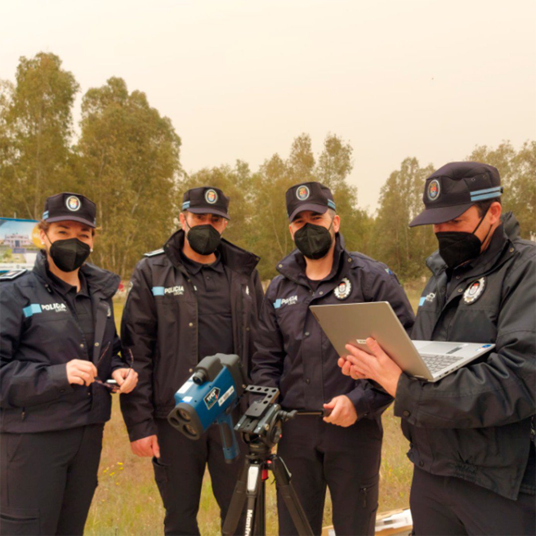 65 policías locales de la provincia de Badajoz se forman en el uso de radares móviles 