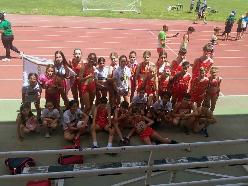 La Asociación de Atletismo Campiña Sur consigue multitud de medallas 
