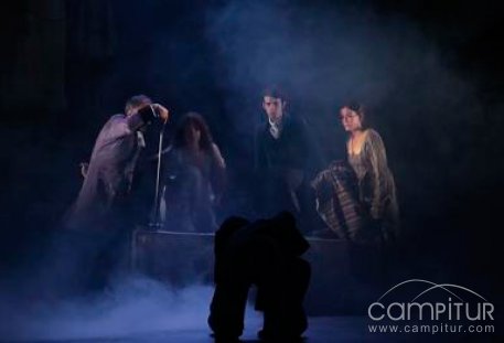 "Frankestein, el mito" abrirá la nueva temporada de teatro en el CC La Merced de Llerena 