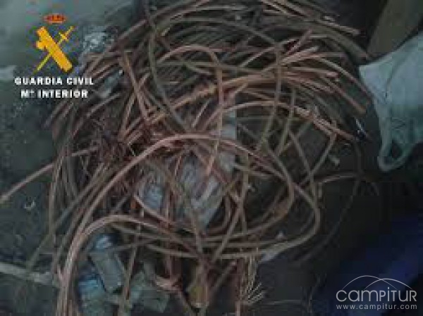 Tres vecinos de Azuaga imputados por el hurto de cable de cobre de la línea férrea Fuente del Arco-Guadalcanal