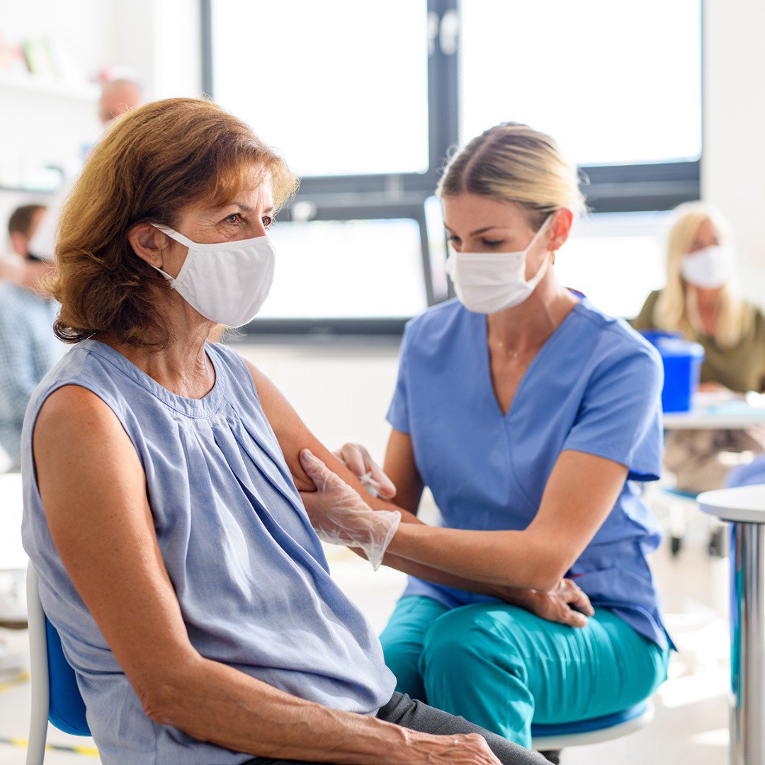 Vacunación Gripe y Covid en Azuaga 