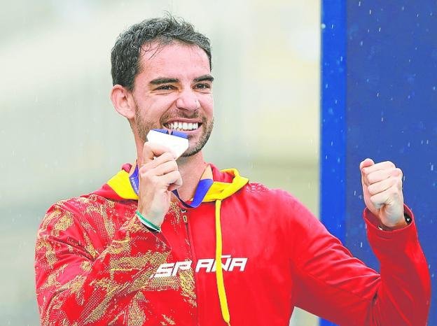 Álvaro Martín Uriol Mejor Deportista Absoluto Masculino en los Premios Extremeños del Deporte 2021 