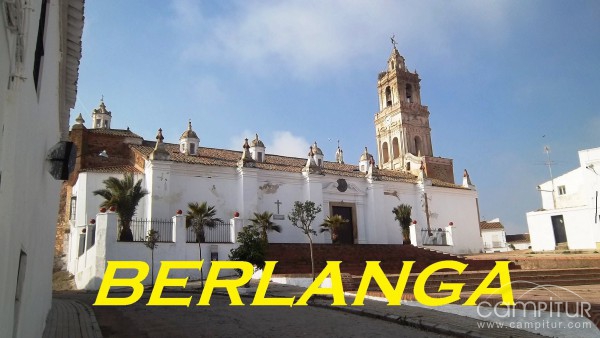 Entrega de textos y fotos para el Libro de Feria de Berlanga