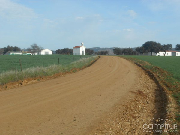 Caminos de Peraleda del Zaucejo experimenta obras de mejoras 
