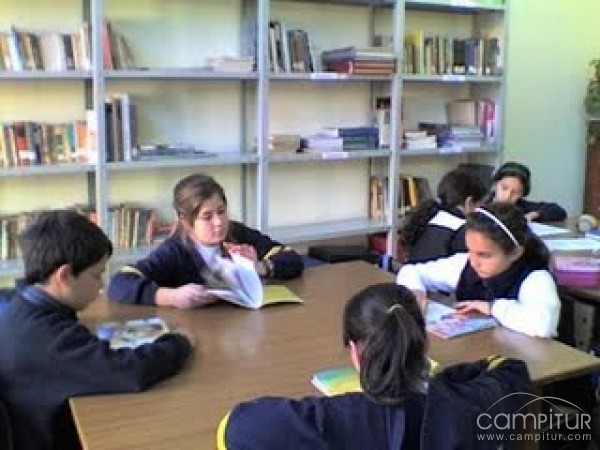 Educación destina más de 700.000 euros para ayudas a las bibliotecas escolares 