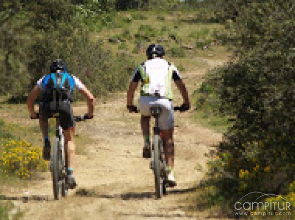 Éxito de participación en la VI Ruta Ciclista BTT Sierra de Azuaga 