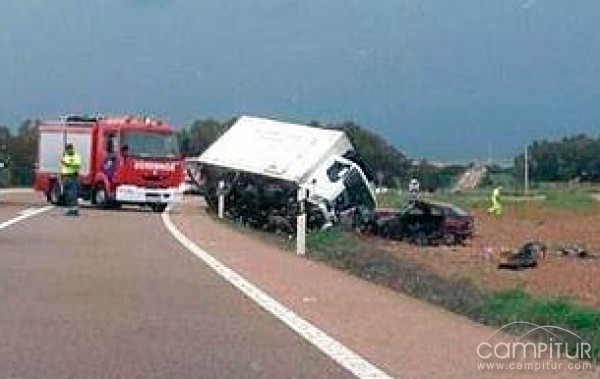Un fallecido en un accidente en Villagarcía de la Torre