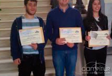 Tres alumnos del IES Bémbezar premiados en la II Olimpiada Regional Agroalimentaria y Agroambiental