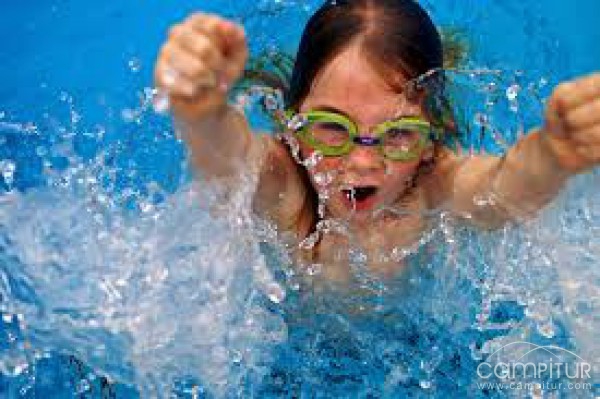Cursos de Natación en Campillo de Llerena 
