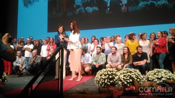 Fuenteovejuna recoge su premio al Mérito Turístico de Córdoba 