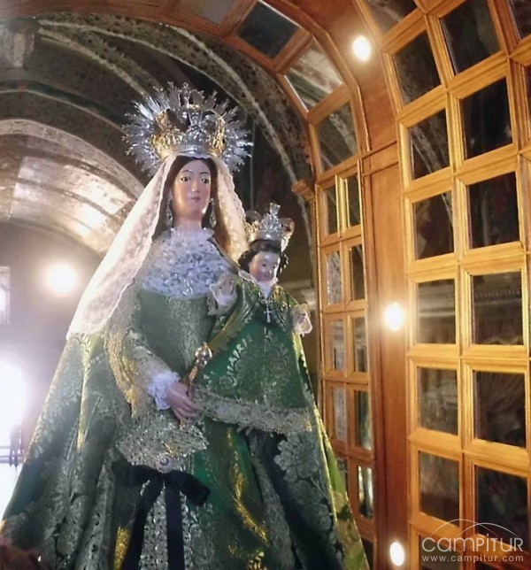 La Virgen del Ara regresa a su Ermita 