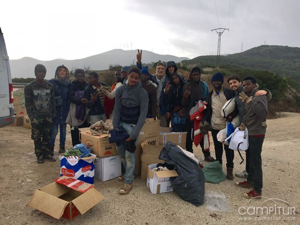 Campaña de Ayuda Humanitaria a los Campamentos de Inmigrantes de la frontera con Ceuta 