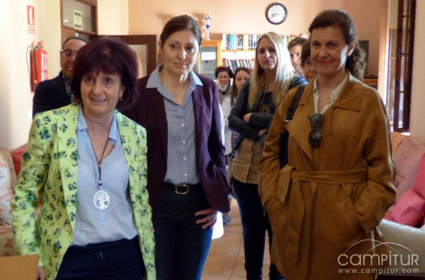 ALUCOD recibe la visita de la directora General de Salud Pública regional 
