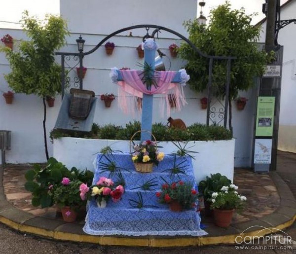 Peraleda del Zaucejo celebra las Cruces de Mayo 