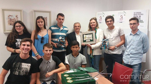 Alumnos del IES Miguel Duran ganadores del certamen convocado por la AECC 